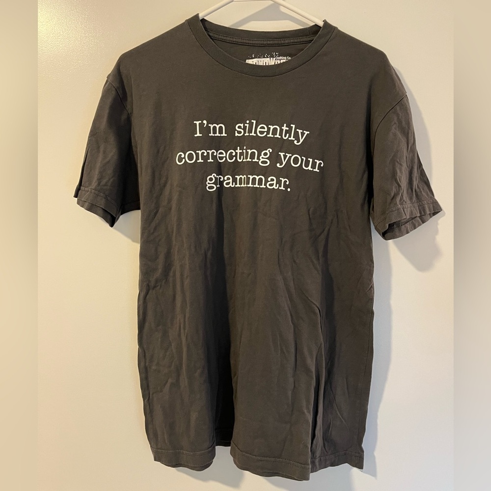 Quirky Grey T-shirt with nerdy quote